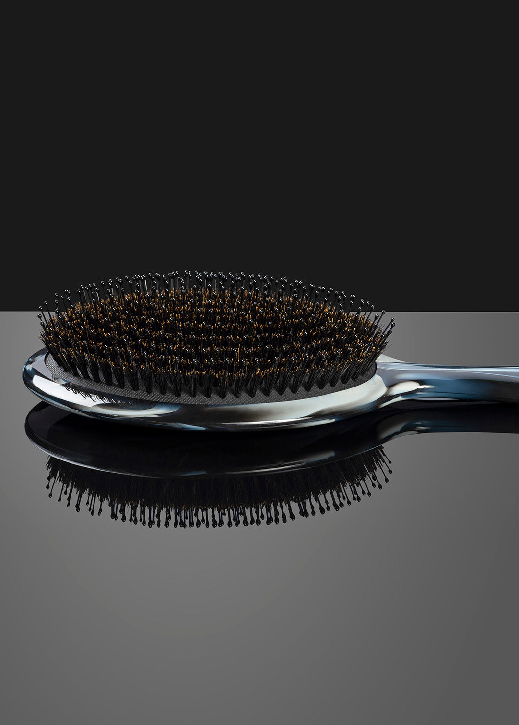 Style Artistry Elite Flexer Ceramic Vent Brush